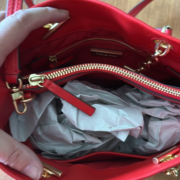 Beautiful Tory Burch handbag - Picture 4 of 5